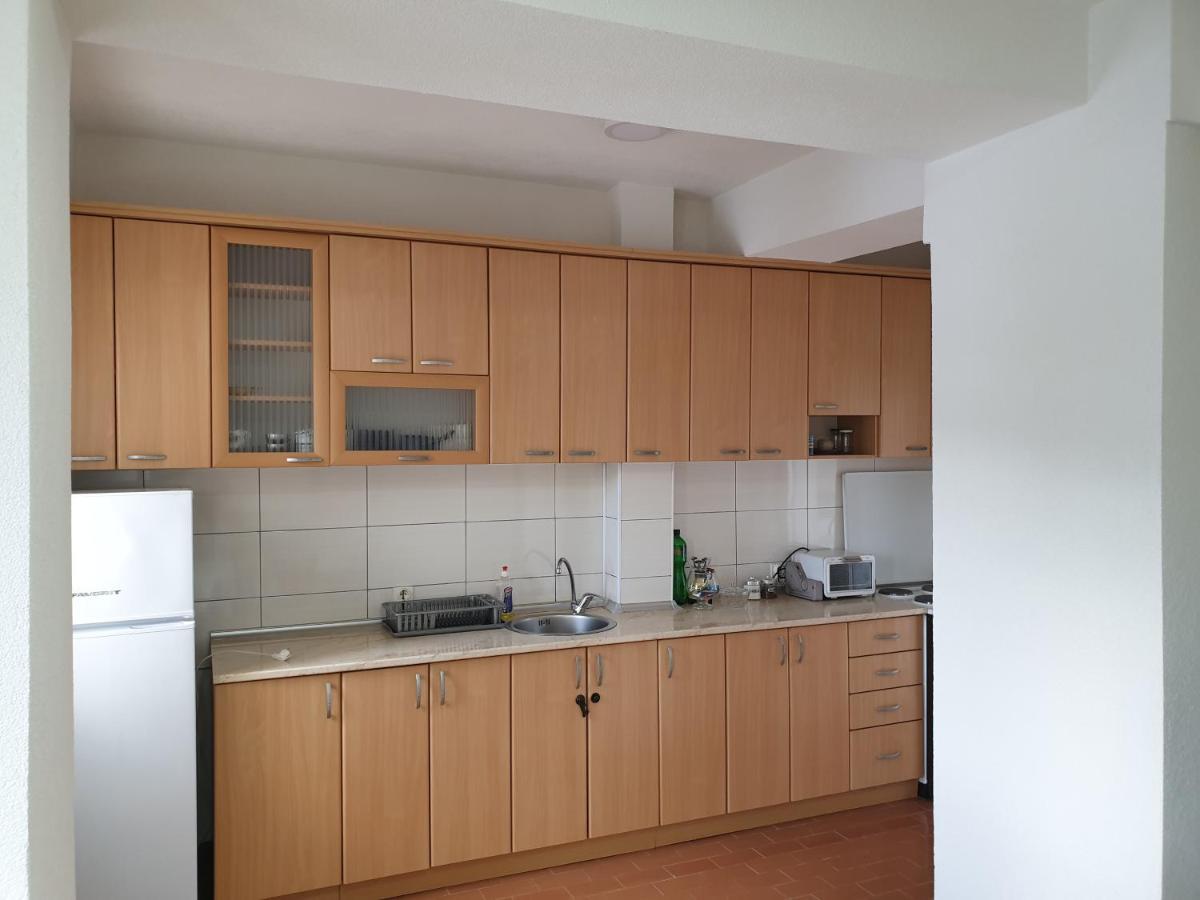 Comfortable Apartment For A Pleasant Trip 比托拉 外观 照片