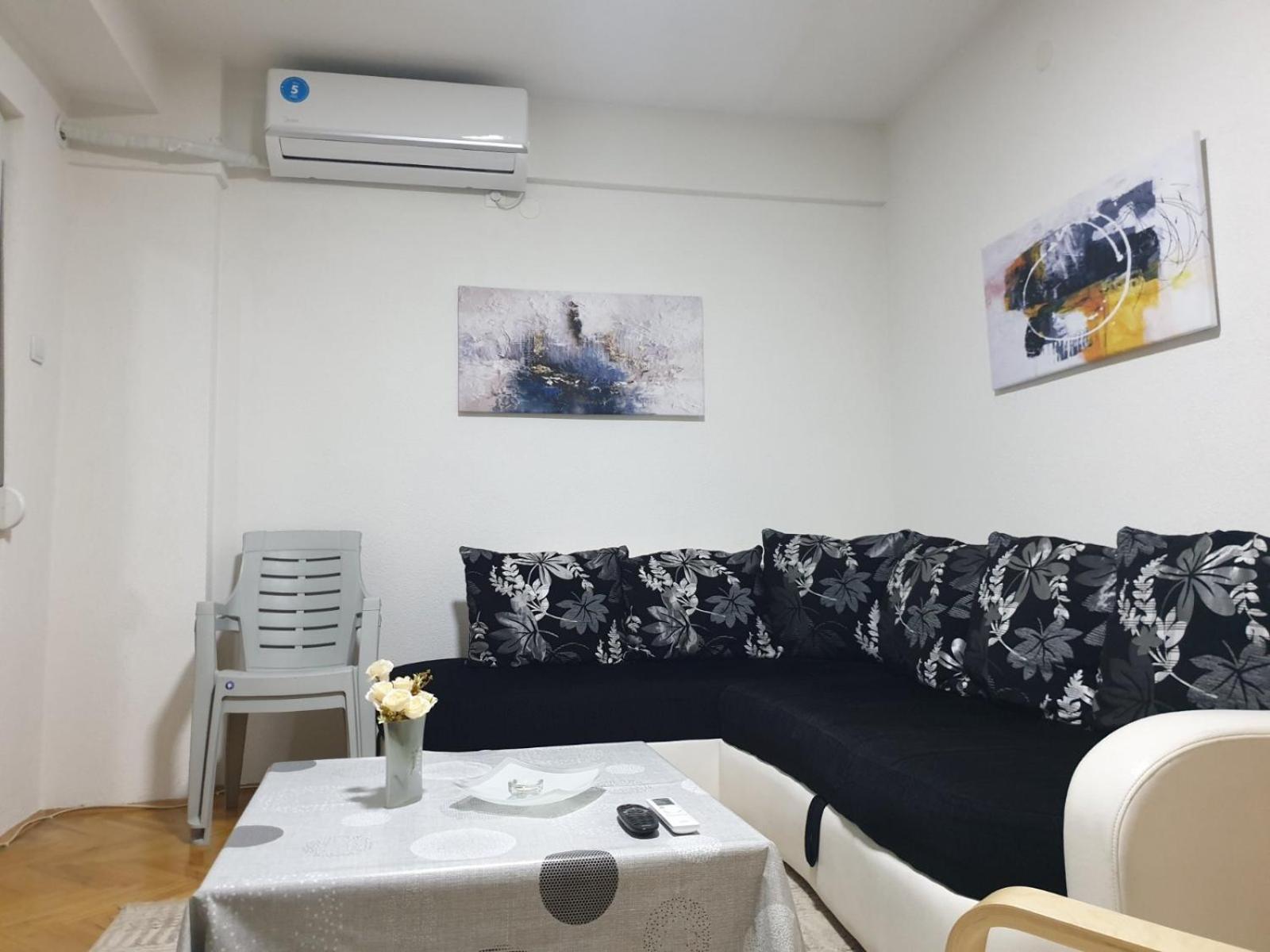 Comfortable Apartment For A Pleasant Trip 比托拉 外观 照片